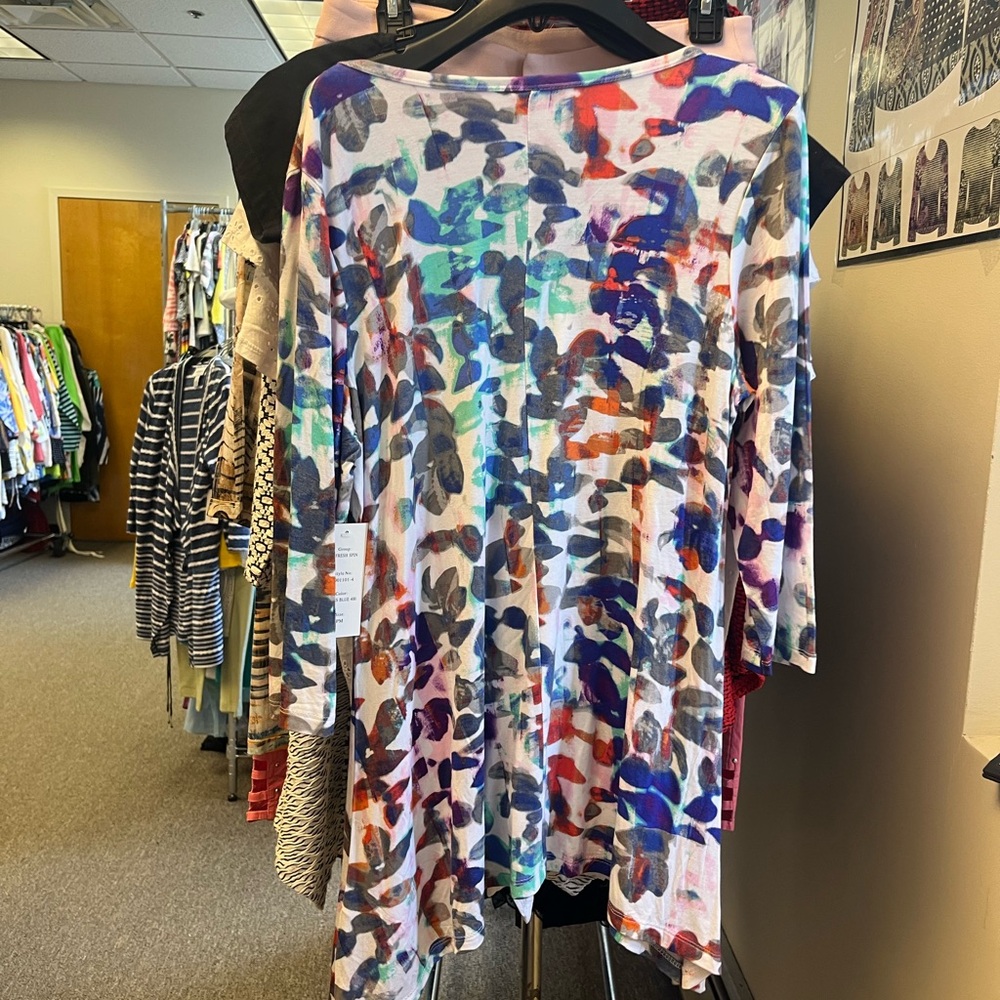 T/O Colorful Abstract Print Tunic - Picture 3 of 5